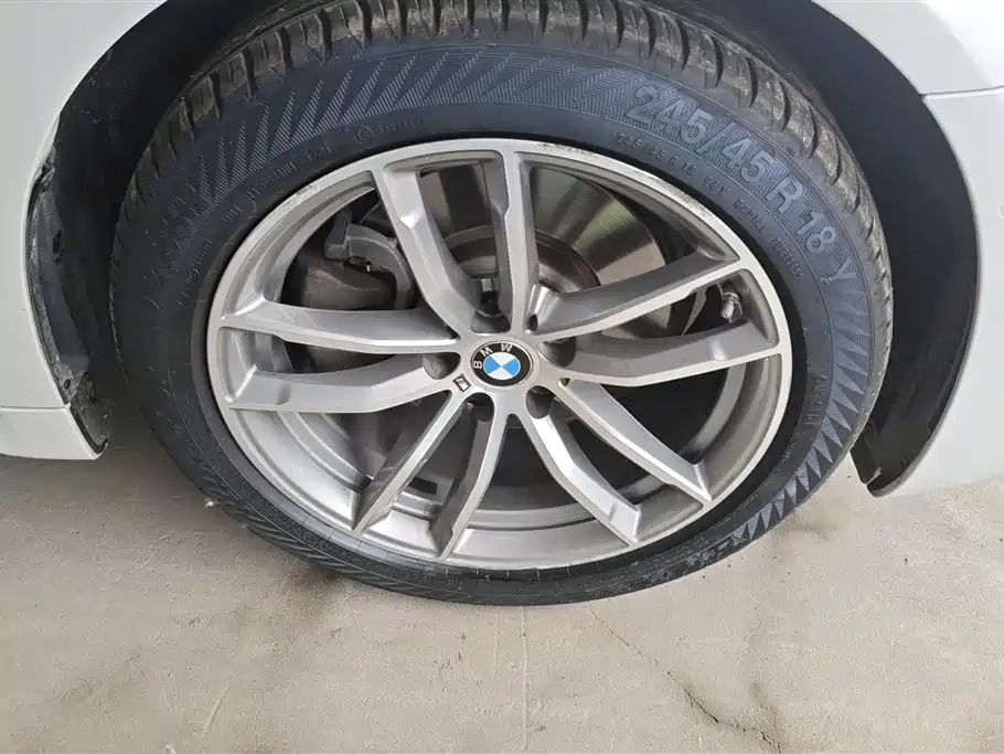 BMW 5 Series 2020 525Li M Sport Package фото 6