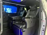 Photo 7 - Toyota Vellfire