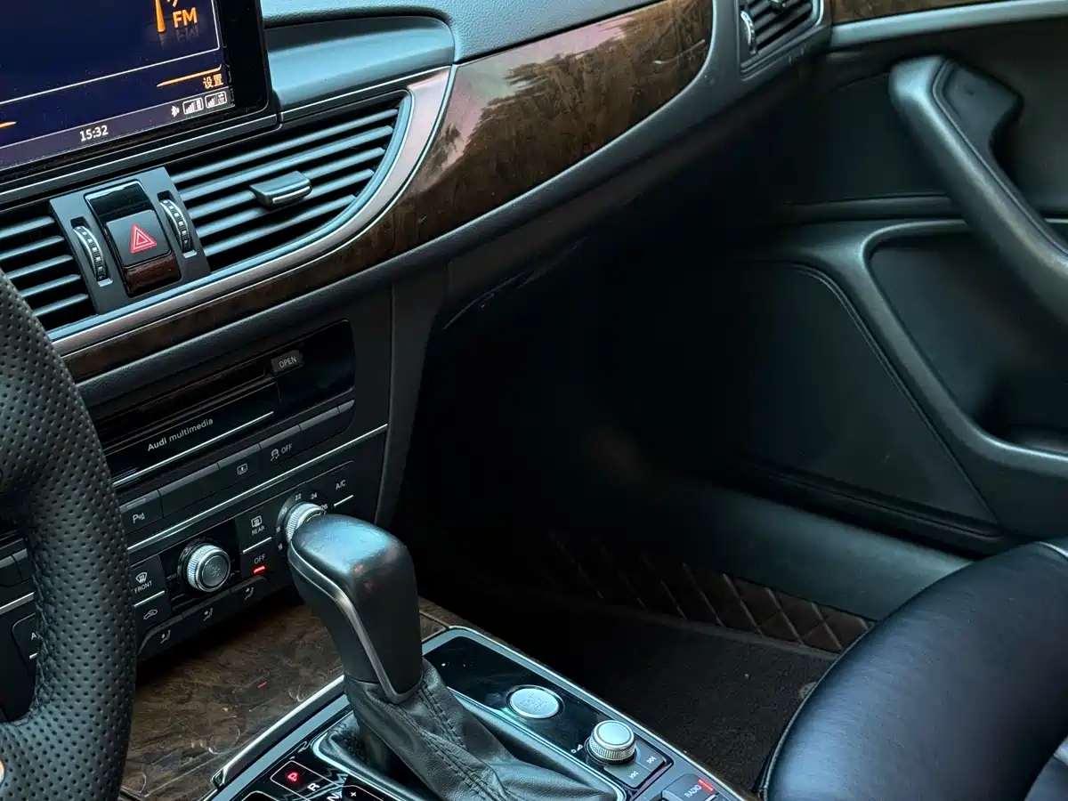 Audi A6L 2017 TFSI Technology фото 7