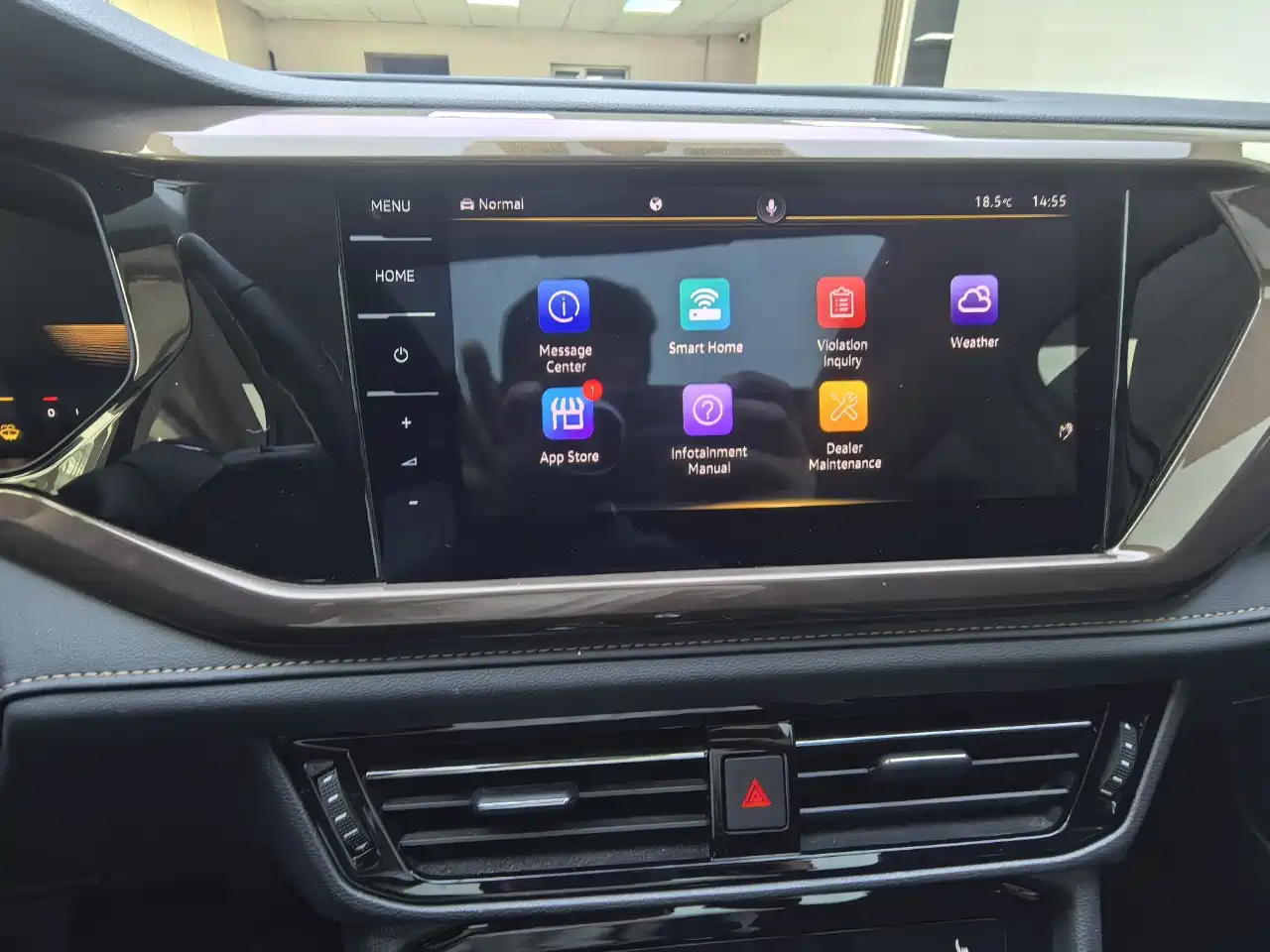 Volkswagen Tharu 2022 280TSI FWD Luxury Edition фото 13