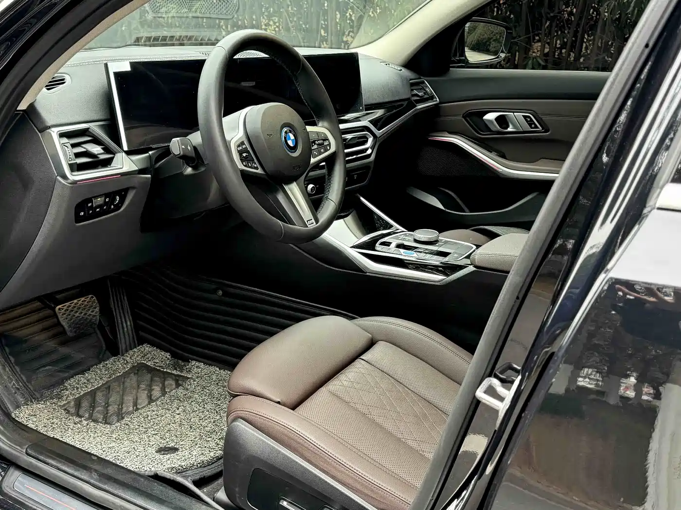 BMW i3 2024 eDrive 35 L фото 4