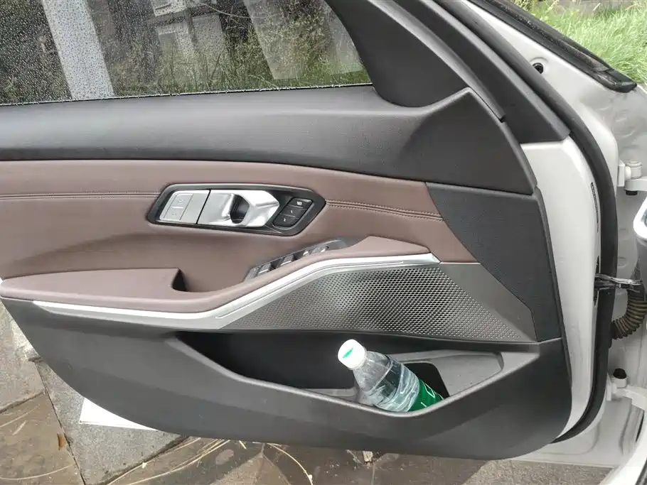 BMW 3 Series 2021 325Li M Sport Package фото 7
