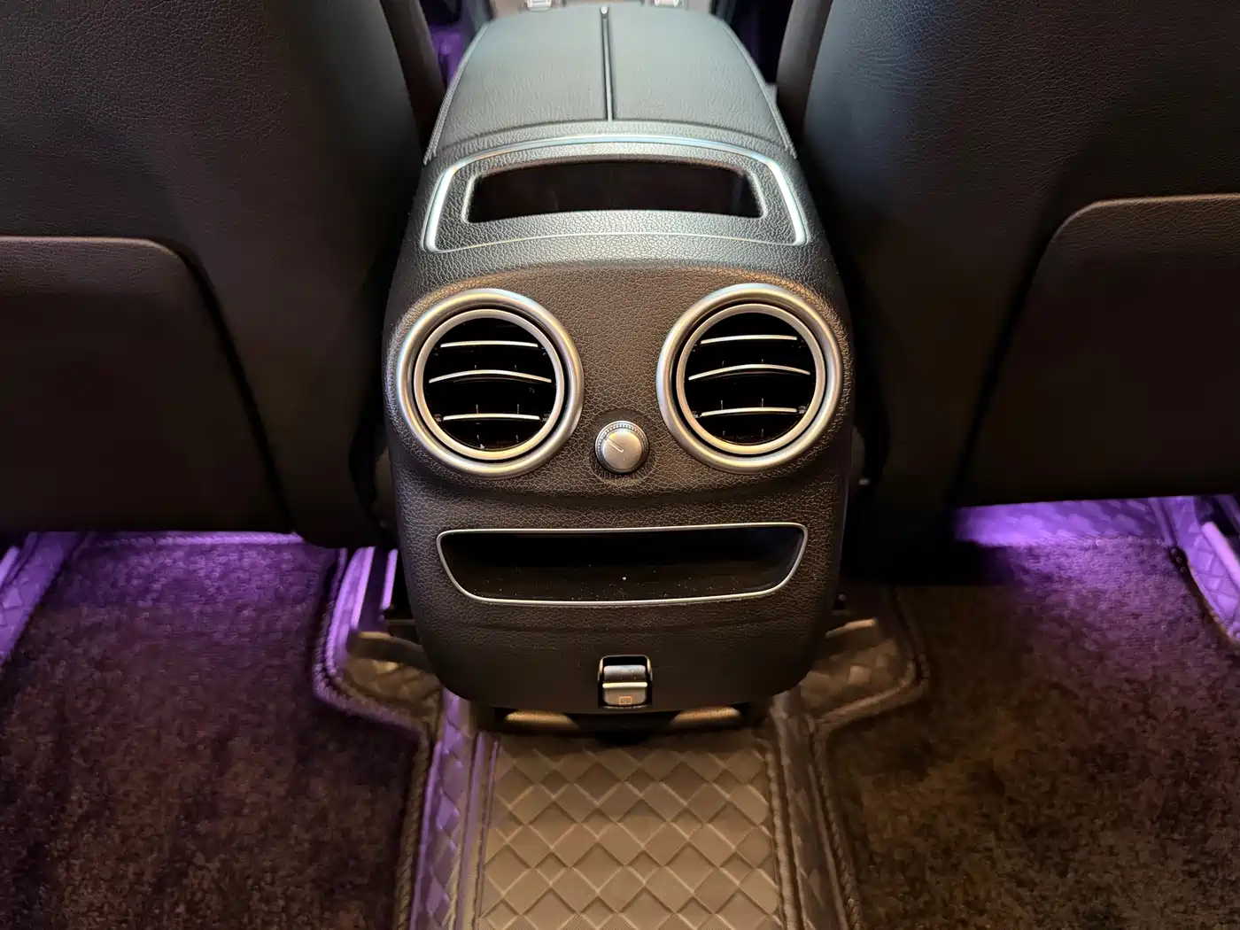 Mercedes-Benz GLC 2020 Facelift GLC 260 L 4MATIC Luxury фото 10