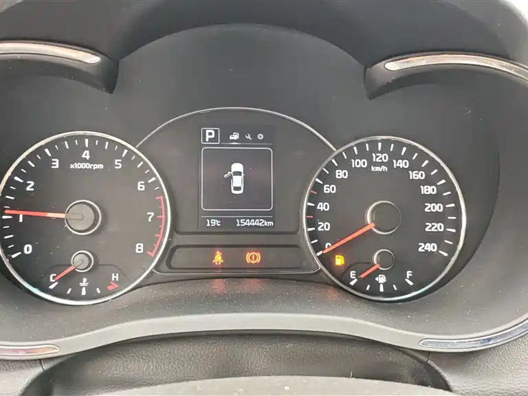 Kia K3 2016 1.6L Automatic GL фото 12