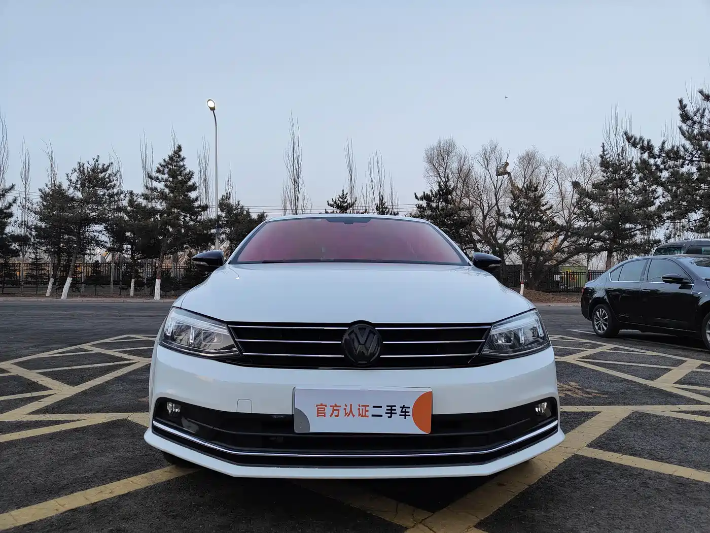 Volkswagen Sagitar 2018 1.6L Automatic Comfort фото 2