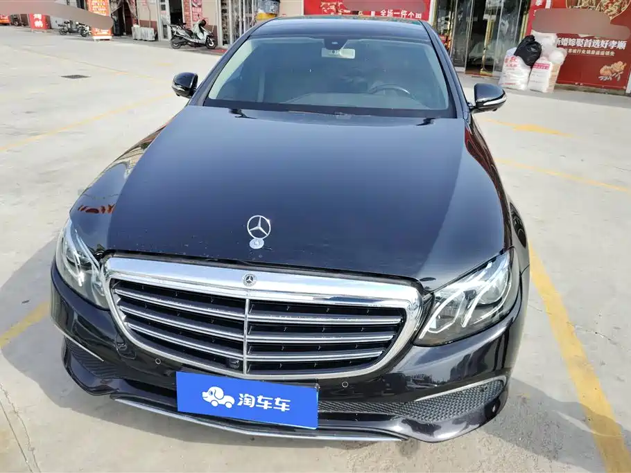 Mercedes-Benz E-Class 2019 E 300 L Sport Fashion фото 2