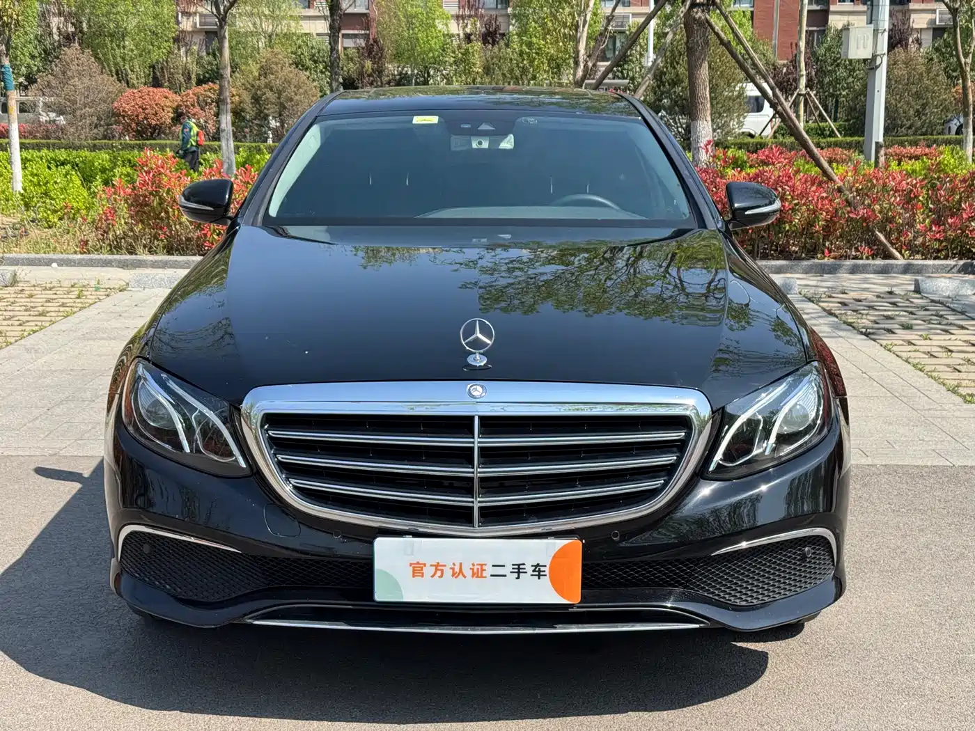 Mercedes-Benz E-Class 2016 E 300 L Fashion Type фото 2
