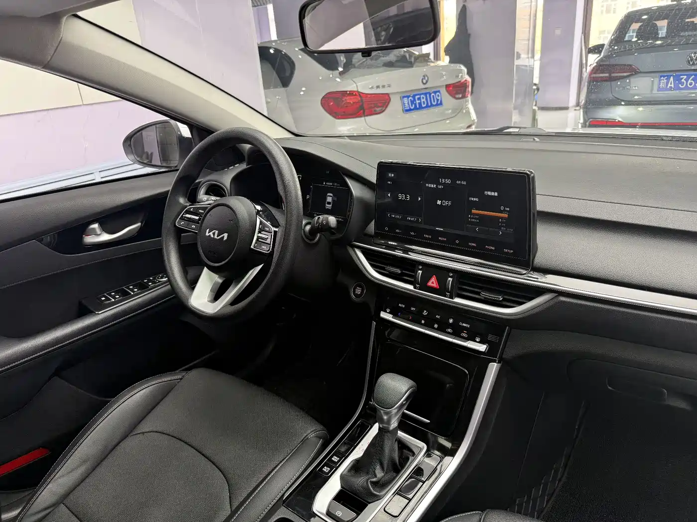 Kia K3 2021 1.5L CVT Fashion Edition фото 18