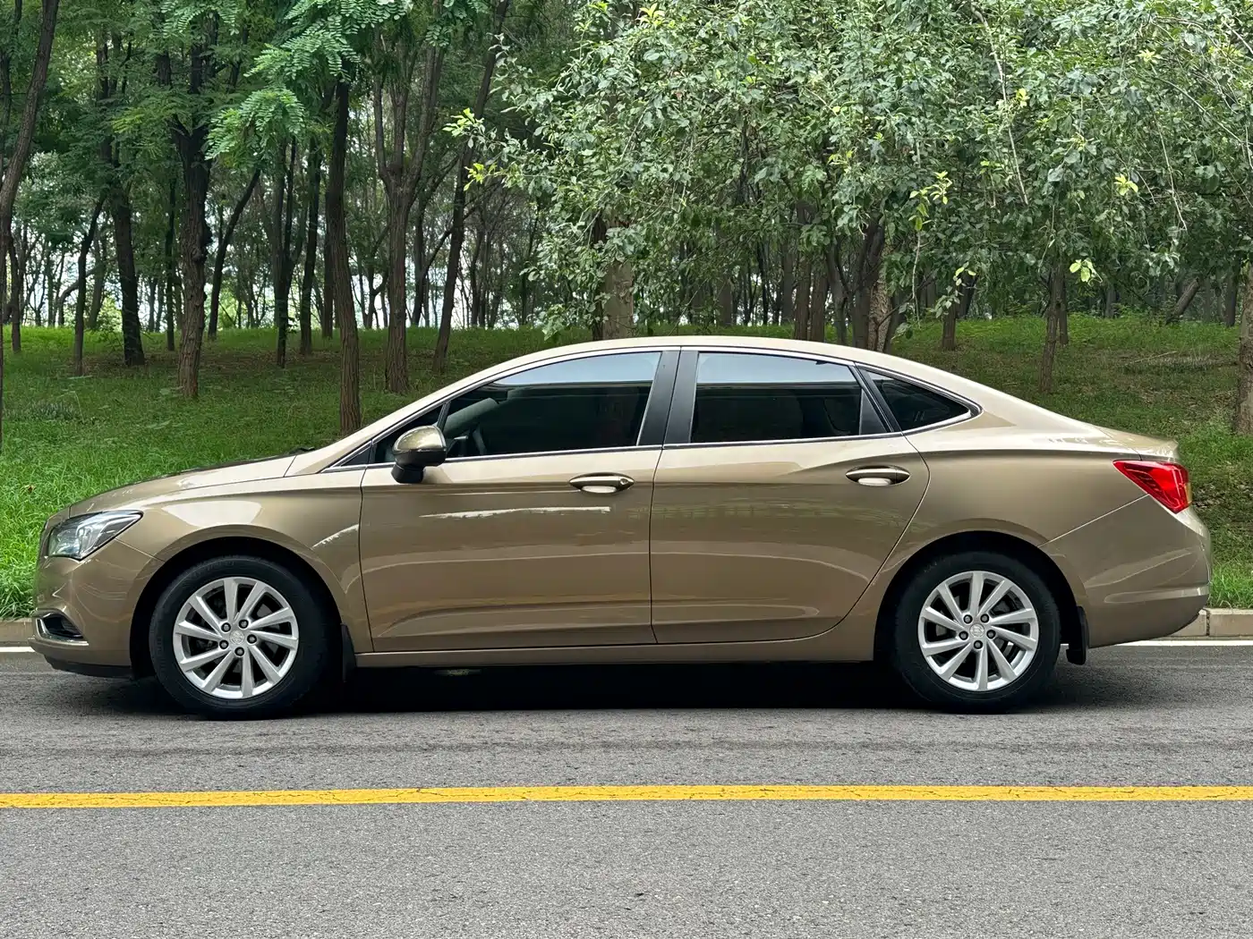 Buick Verano 2016 2017 Sedan 15S Automatic Leading