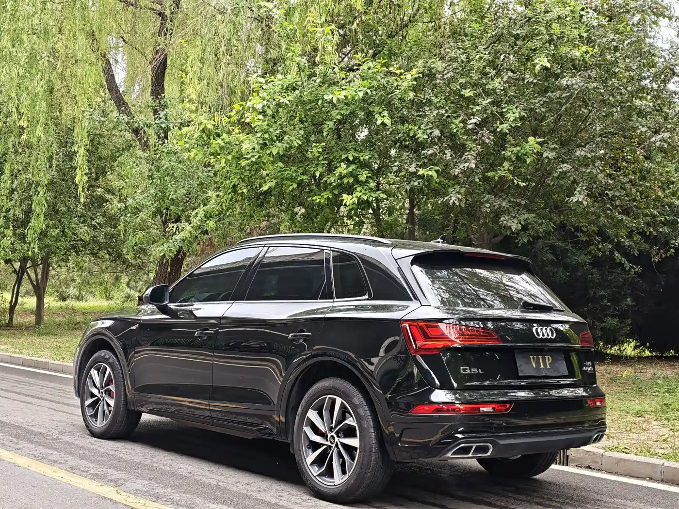 Audi Q5L 2025 40 TFSI Luxury Dynamic фото 7