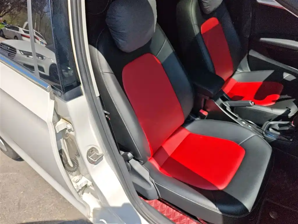 Škoda Rapid 2019 1.5L Automatic Comfort China V фото 25