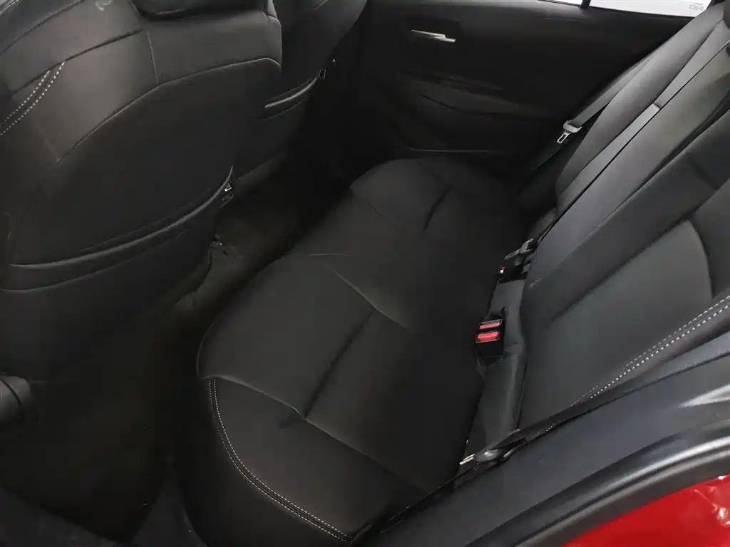 Toyota Levin 2022 185T CVT Luxury Edition фото 17