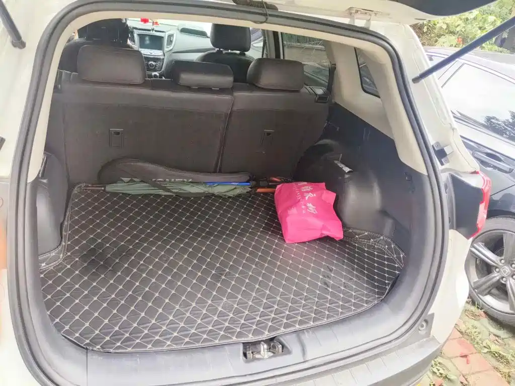Фото 5 - Changan CS75
