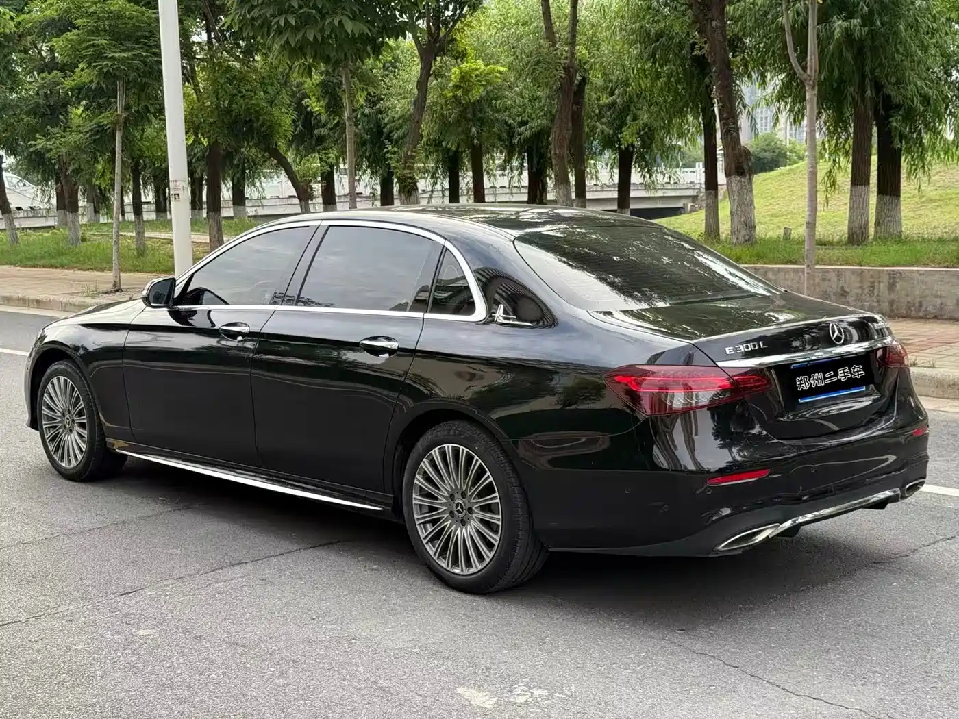 Mercedes-Benz E-Class 2021 E 300 L Premium фото 9