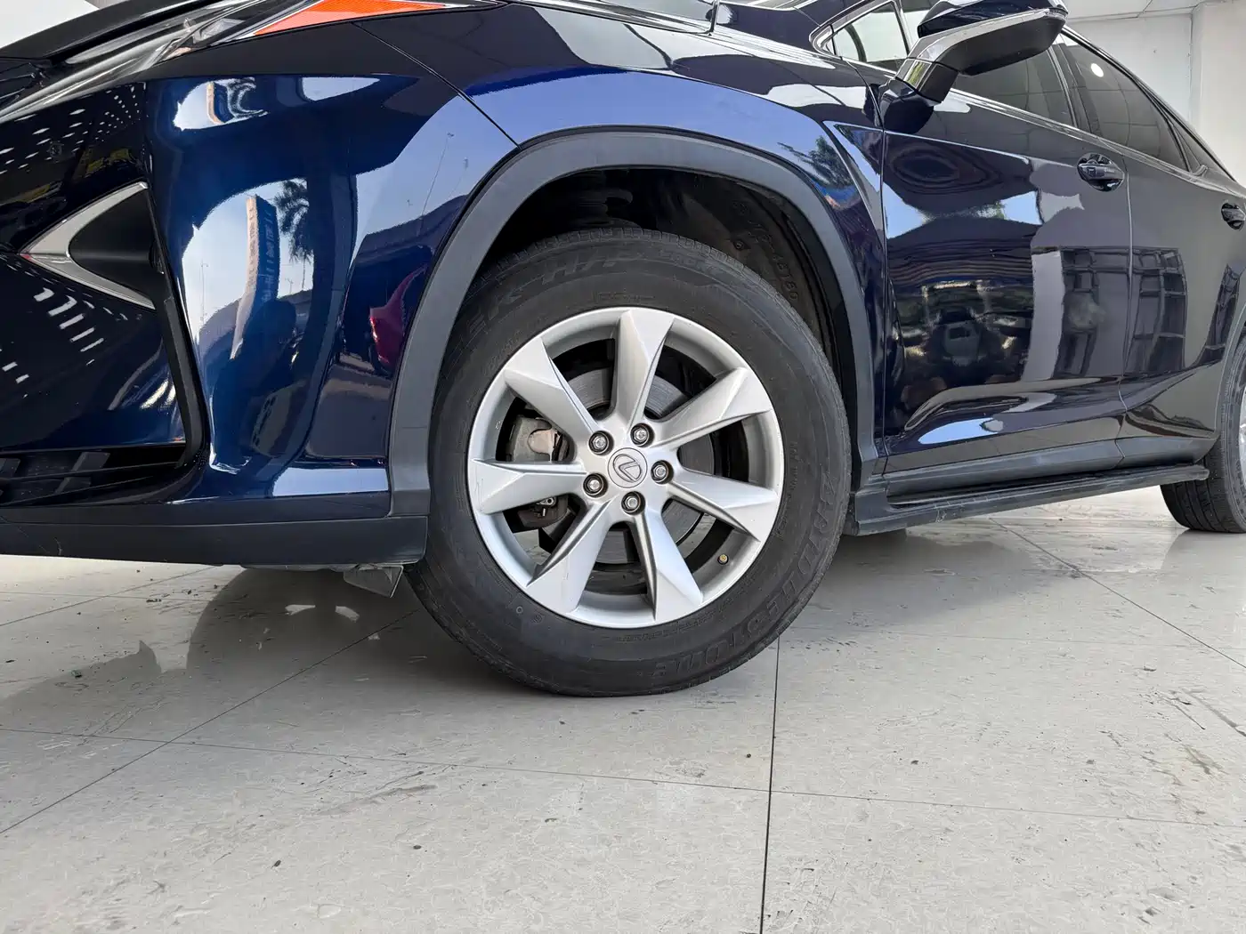 LEXUS RX