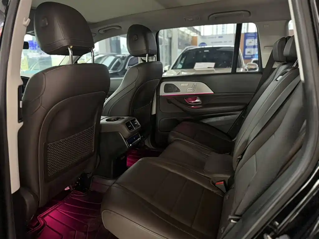 MERCEDES-BENZ GLS