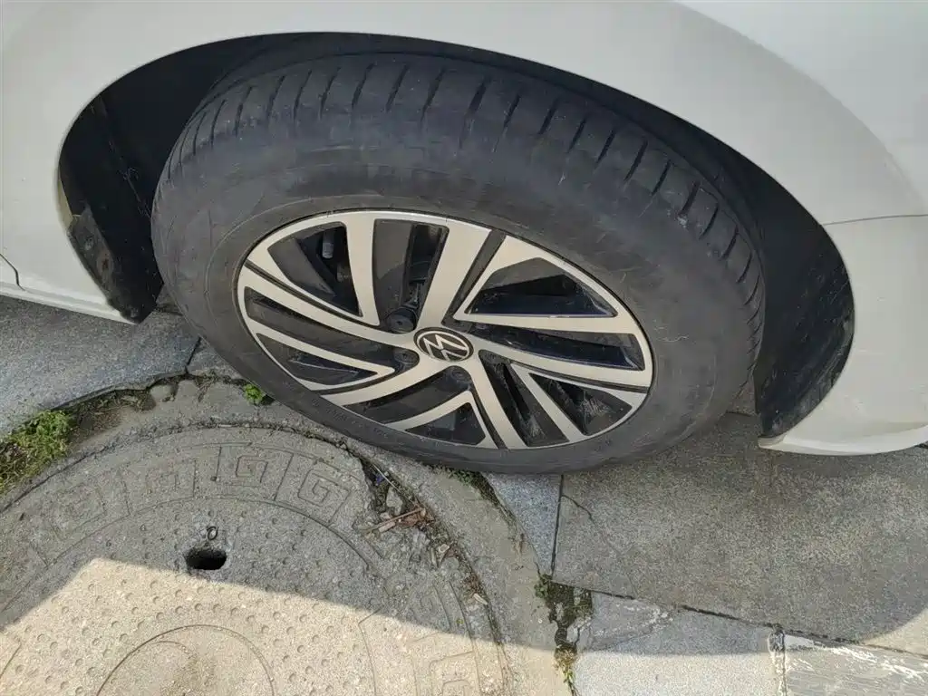Volkswagen Lavida 2024 Model 1.5L Automatic 5 Million Edition фото 24