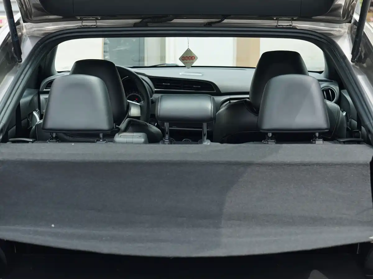 Toyota Zelos 2011 2011 2.5L Luxury Edition