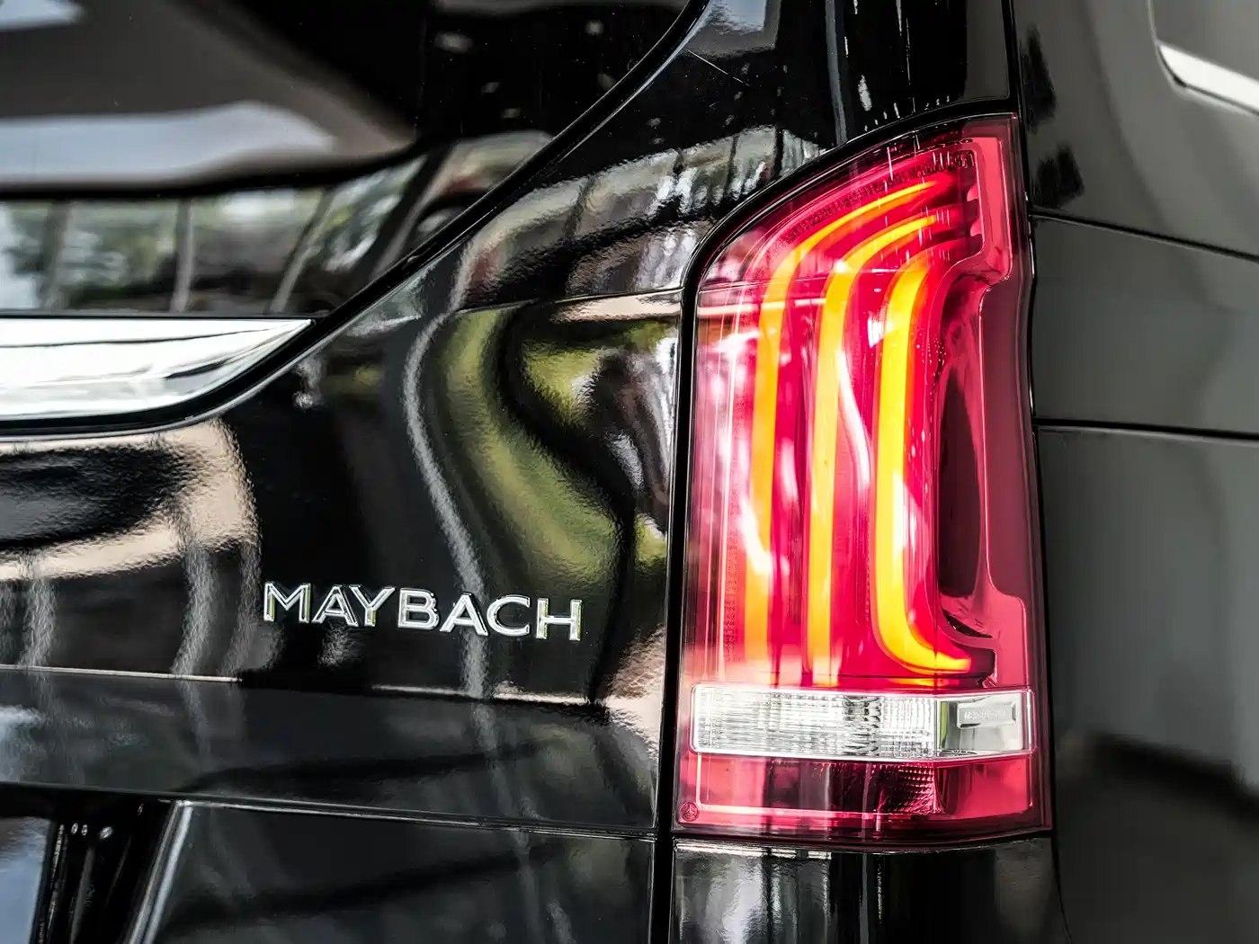 Mercedes-Benz V-Class 2020 Model V 260 L Long Wheelbase Luxury фото 25
