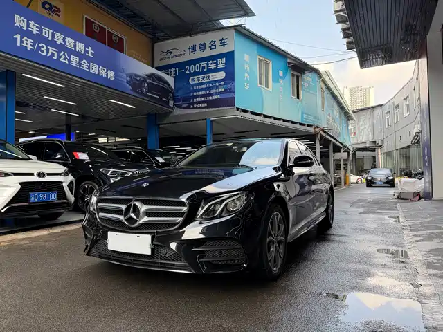 MERCEDES-BENZ E CLASS