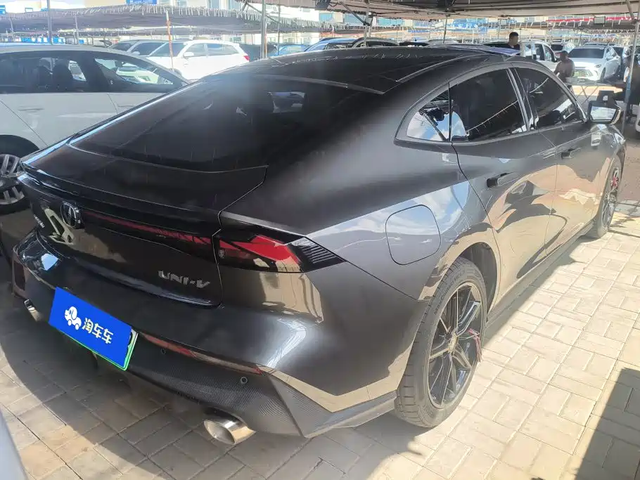 Changan UNI-V iDD 2023 2023 Smart Electric iDD 1.5T 113km Smart Fun Type (Rapid Edition)