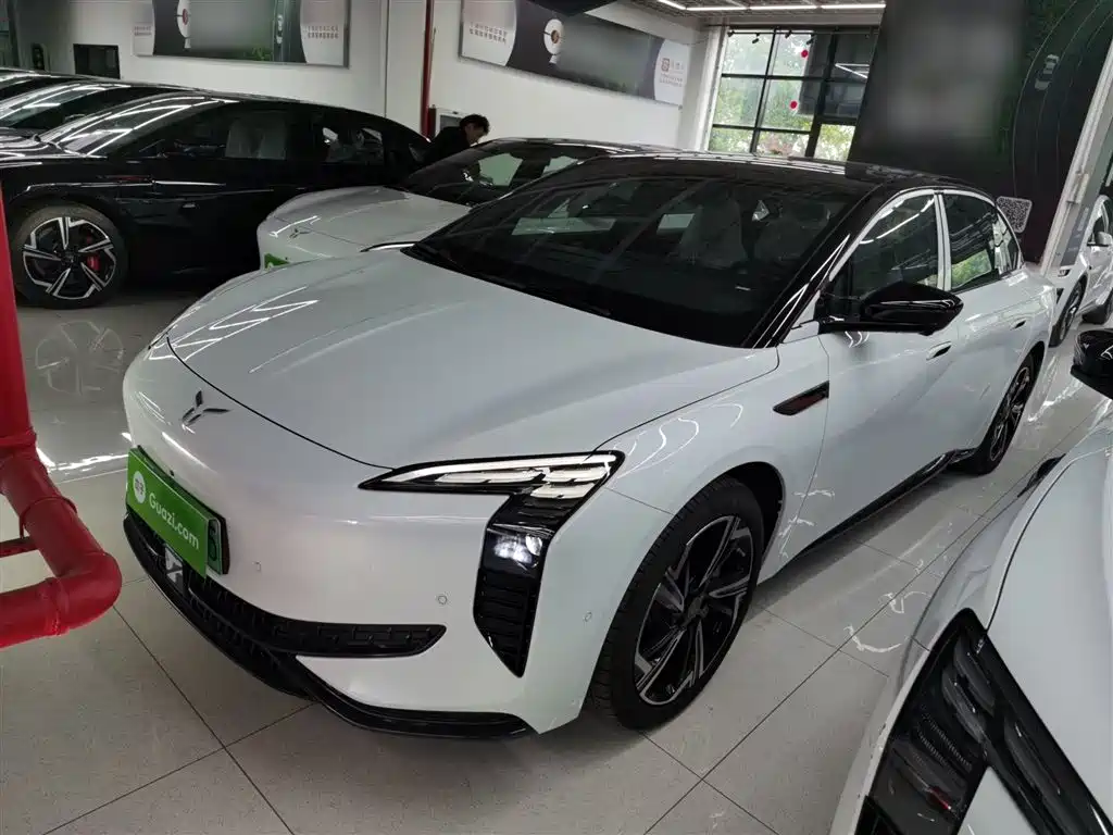 Hongqi EH7 2024 640 Pro+ AWD Edition