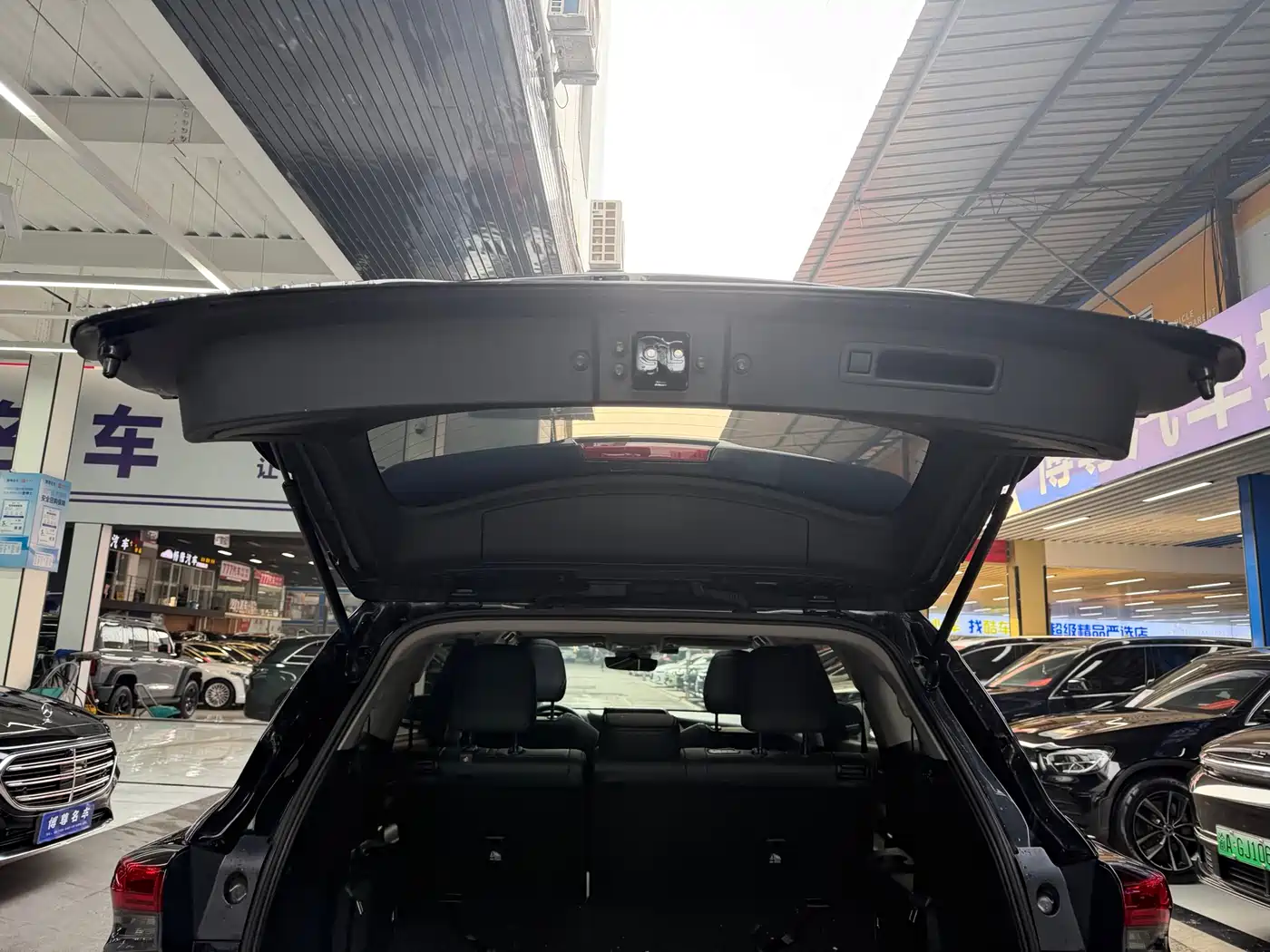 Toyota Highlander 2022 380T 4WD Luxury 7-Seater фото 19