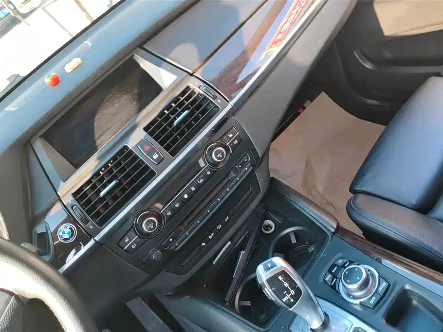 BMW X6 2014 xDrive35i Sport фото 13
