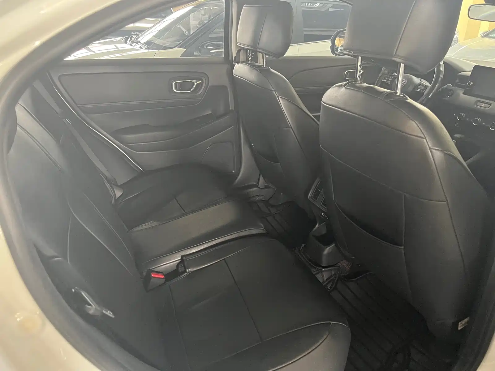 Photo 5 - Honda Vezel