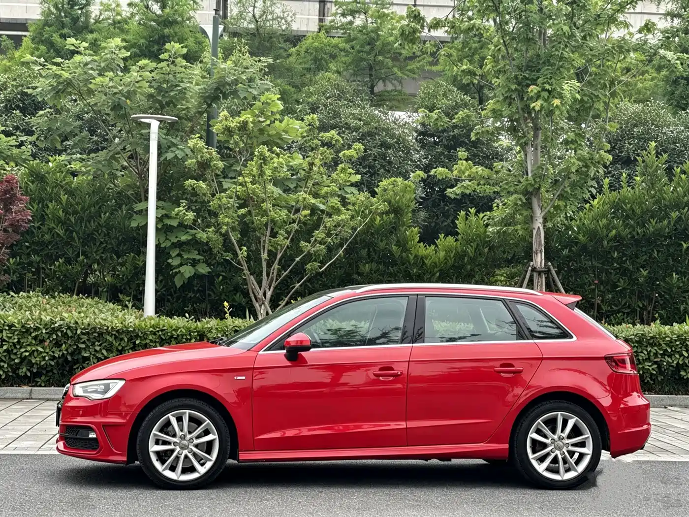 Audi A3 (Import) 2014 Sportback 40 TFSI S line Comfort фото 7