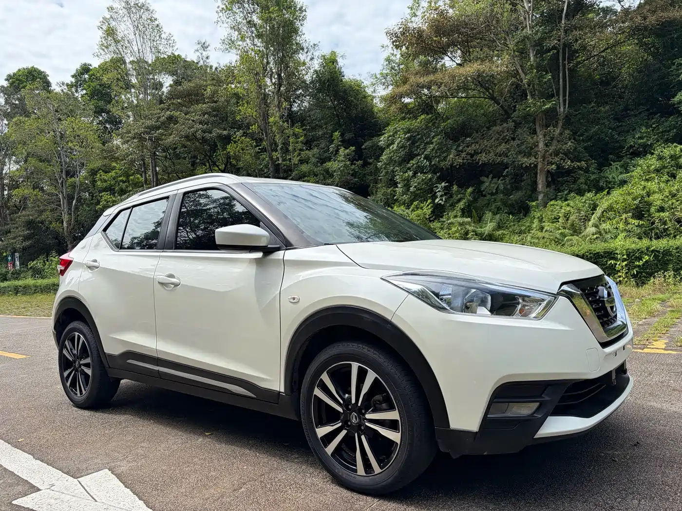 Nissan Kicks 2021 2021 1.5L XL CVT Cool Edition