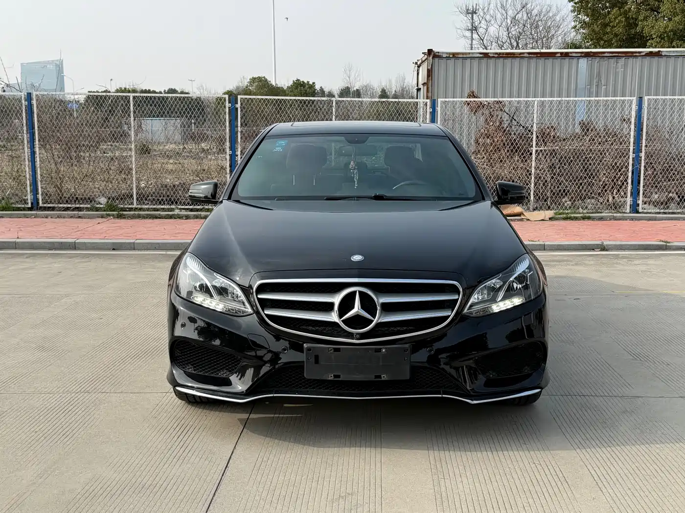 Mercedes-Benz E-Class 2015 E 260 L Sport фото 2