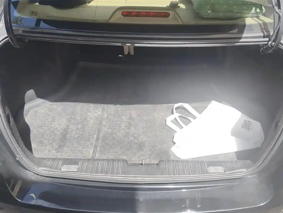 Buick Excelle 2013 1.5L Automatic Exclusive фото 4