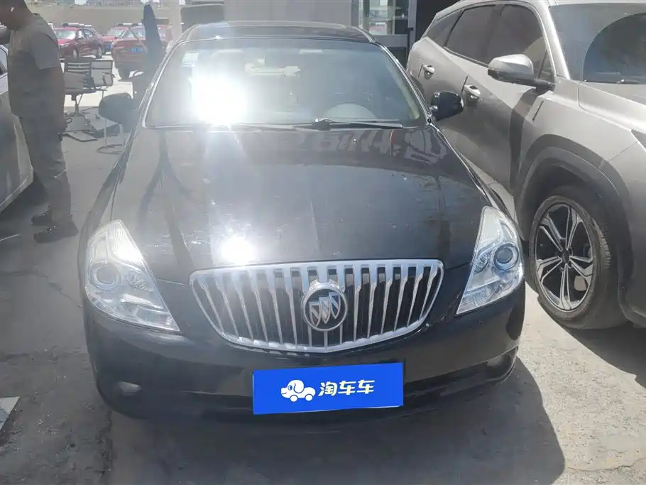 Buick Excelle 2013 1.5L Automatic Exclusive фото 2