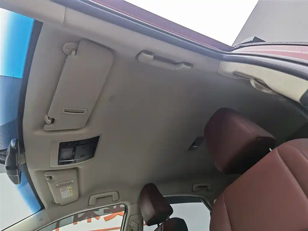 Lexus NX 2018 Model 300 FWD Fengxing Edition фото 14