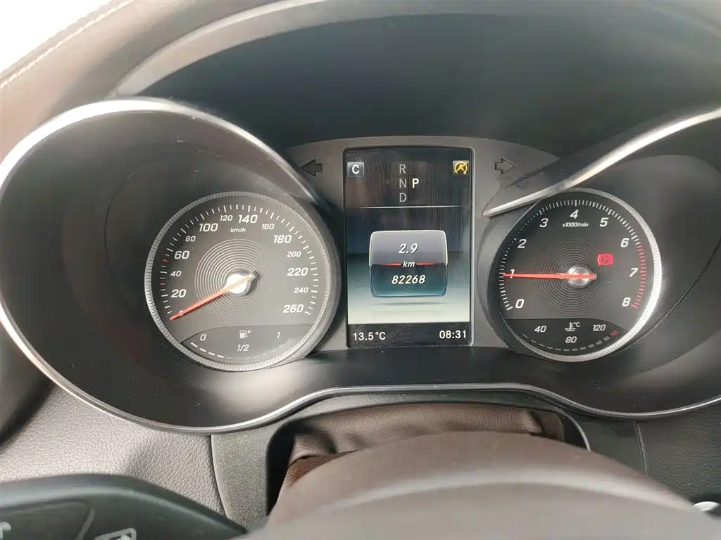 Mercedes-Benz GLC 2019 Model GLC 200 L 4MATIC фото 8