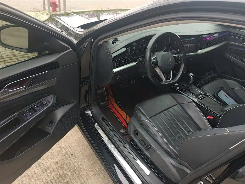 Volkswagen Passat 2023 Facelift 330TSI Starlight Elite Edition фото 16