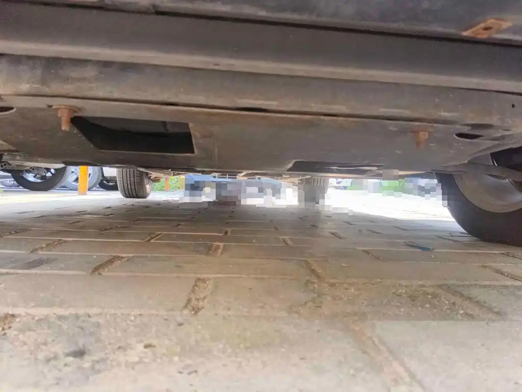 Nissan Qashqai 2012 2011 2.0XV Thunder CVT 2WD