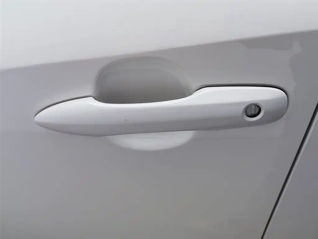 Toyota Corolla 2021 TNGA 1.5L CVT Elite Edition фото 18