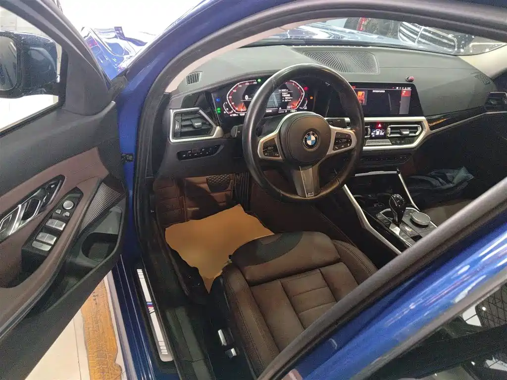 BMW 3 Series 2020 320Li M Sport Package фото 16