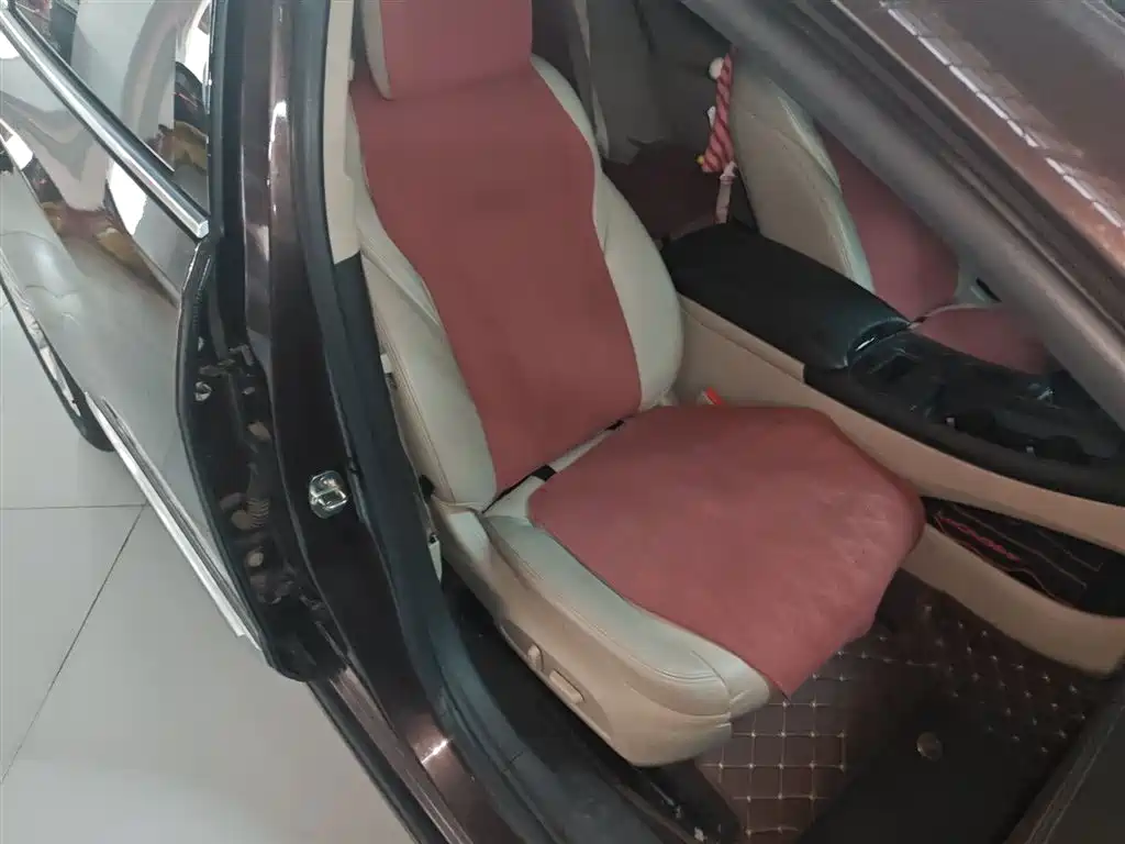 Buick LaCrosse 2016 20T Leading Type фото 25