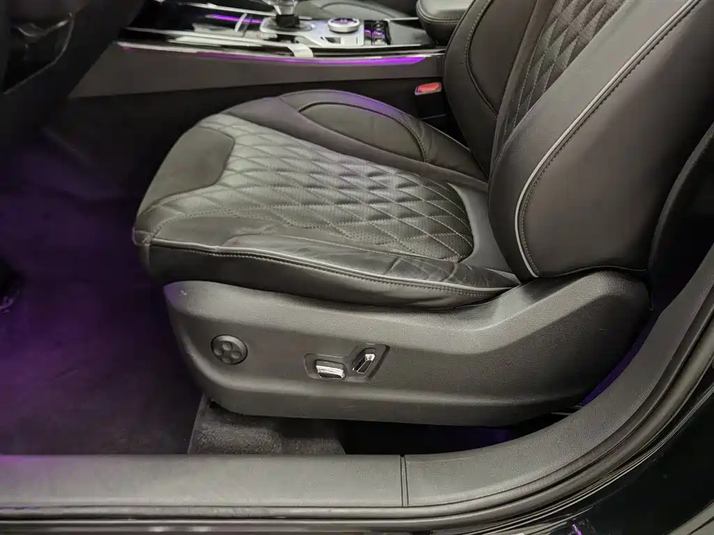 Hongqi HS5 2019 2.0T Smart Connect Enjoy 4WD Edition фото 20