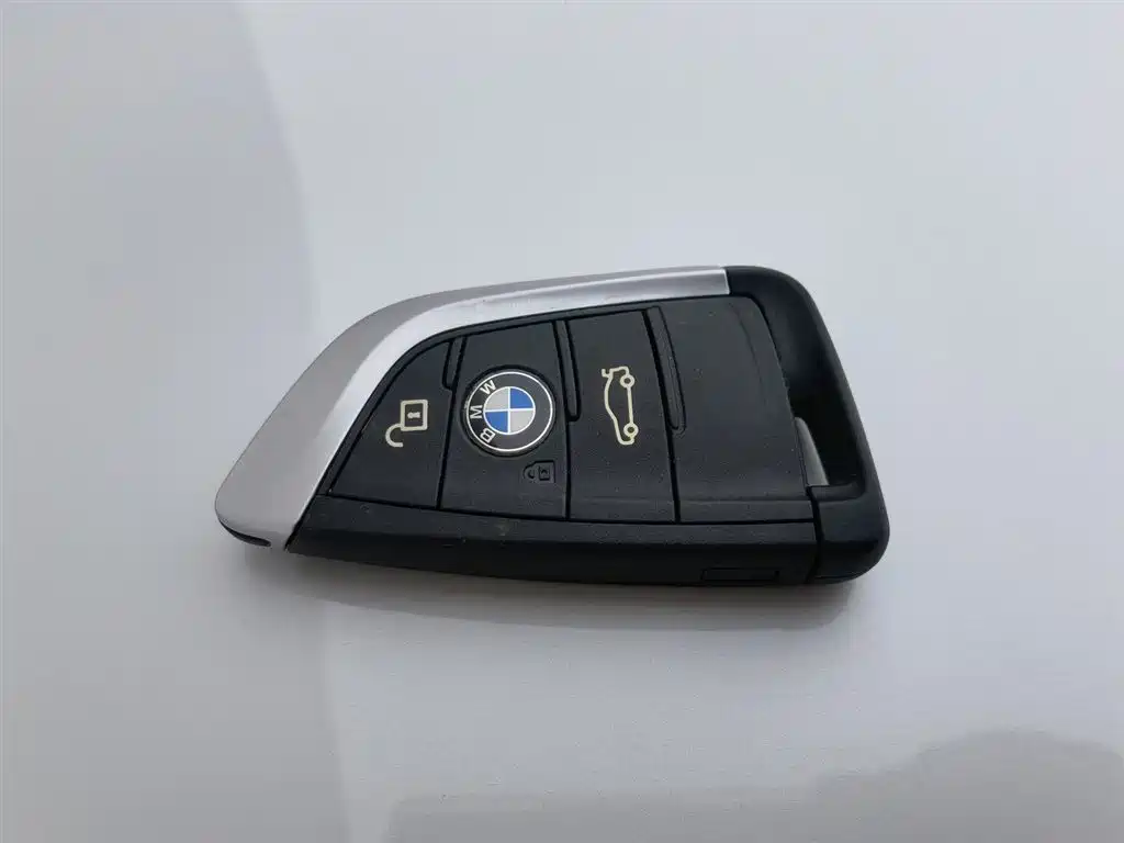 BMW X1 2022 sDrive25Li Leading фото 19