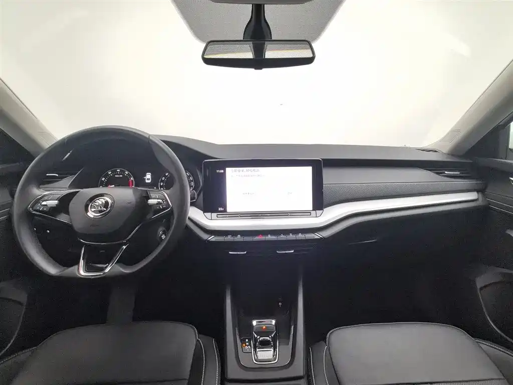 Škoda Octavia 2021 PRO TSI280 DSG Luxury Edition фото 5