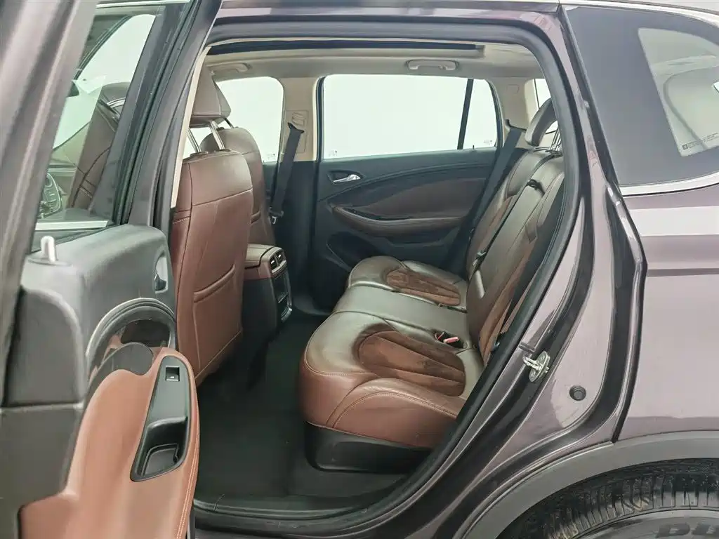 Buick Envision Plus 2017 20T FWD Elite фото 15