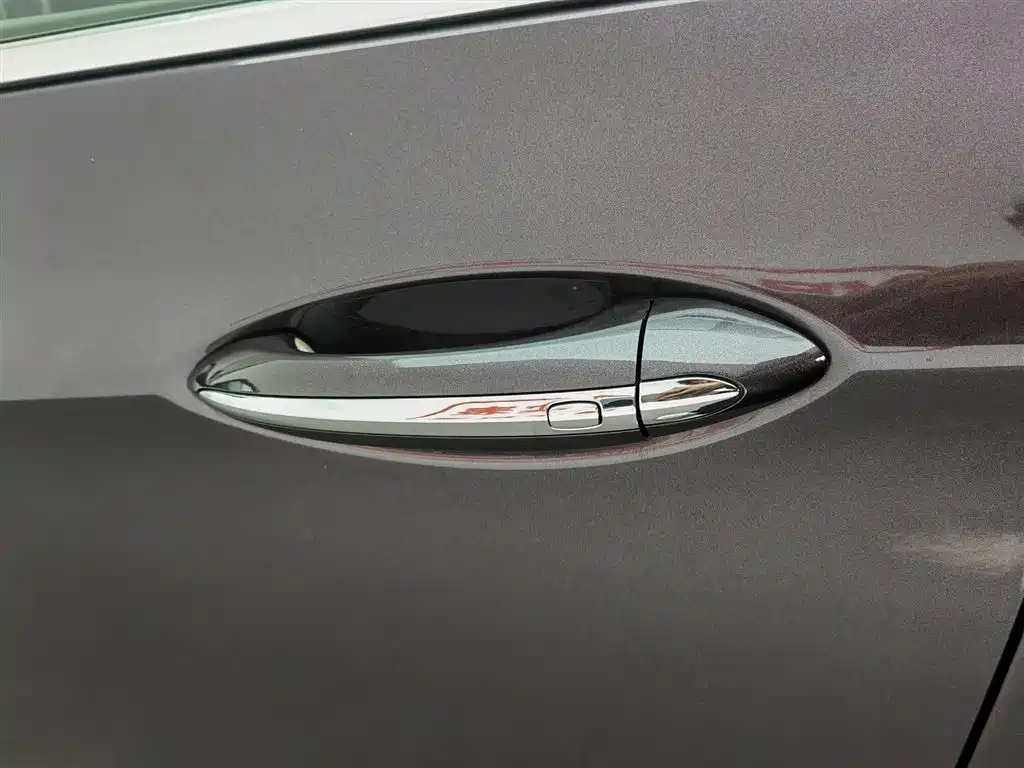 Buick Envision Plus 2017 20T FWD Elite фото 18
