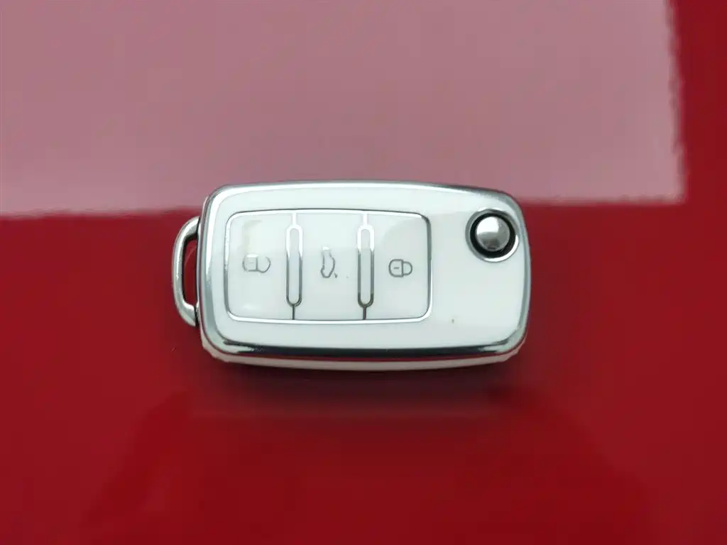 Volkswagen Beetle 2015 180TSI фото 19