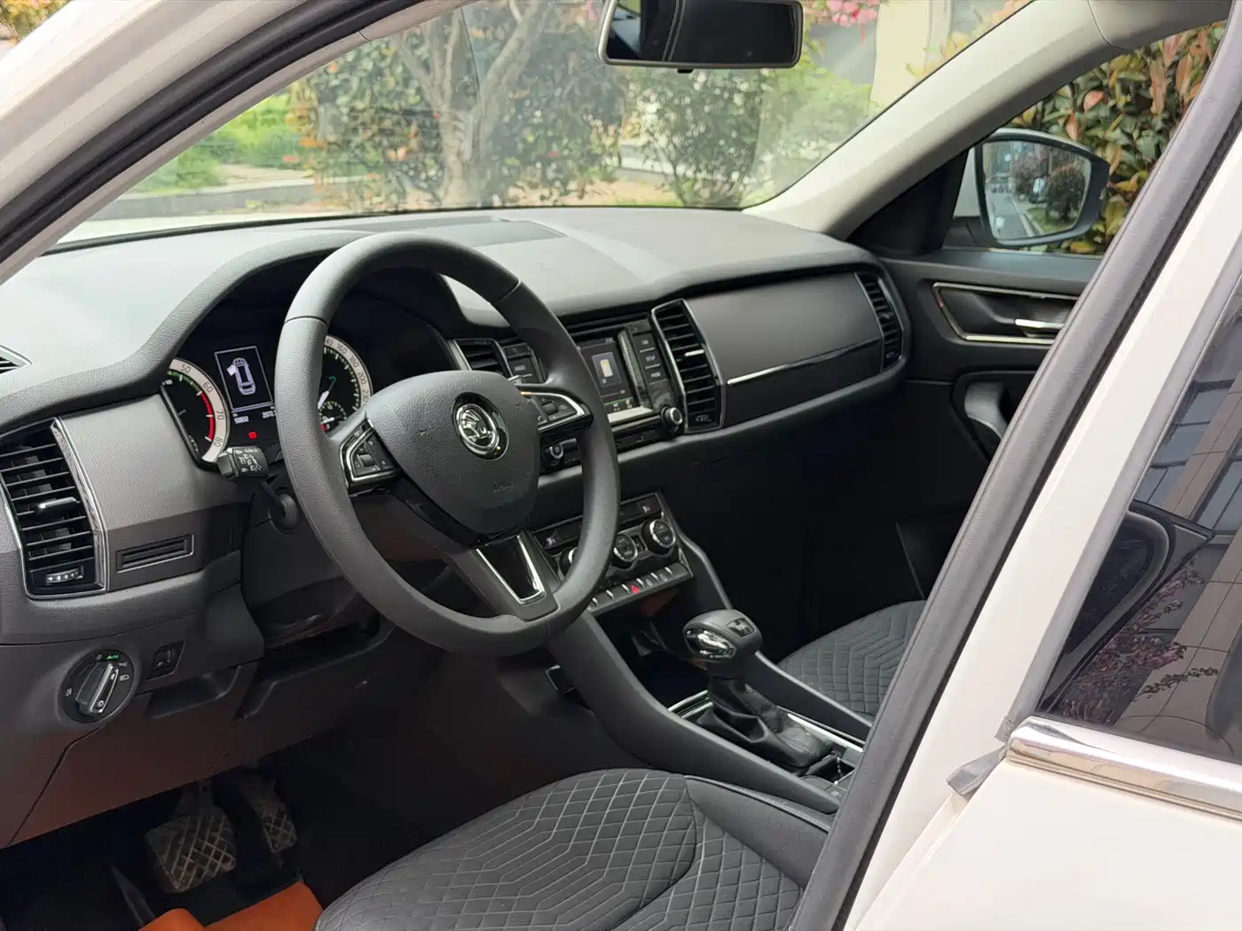 Škoda Kodiaq 2018 Facelift TSI330 5-seat 2WD Comfort Edition фото 10