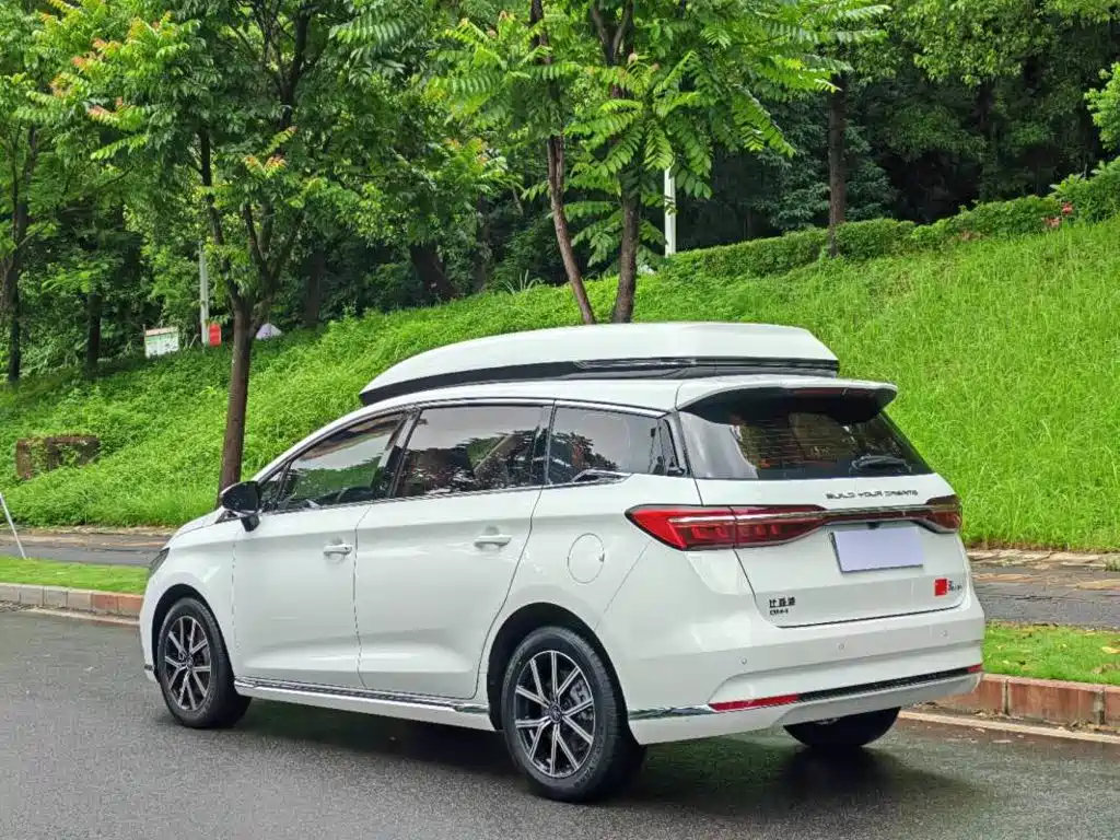 BYD Song MAX New Energy 2022 2022 DM-i 105KM Executive Edition