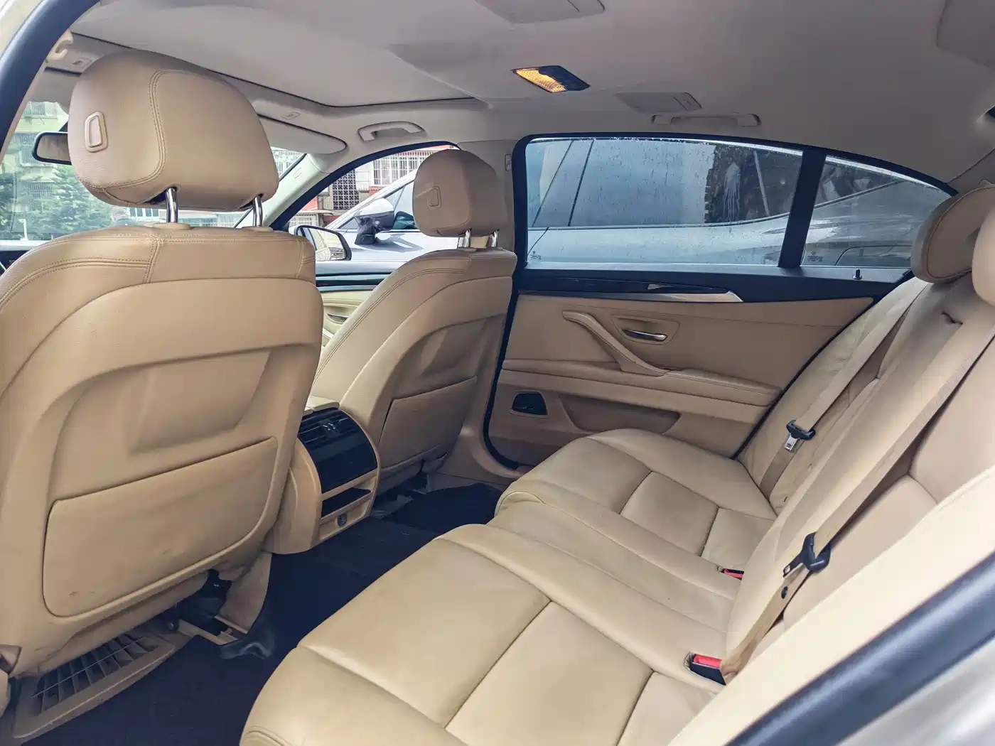 Фото 3 - BMW 5 Series